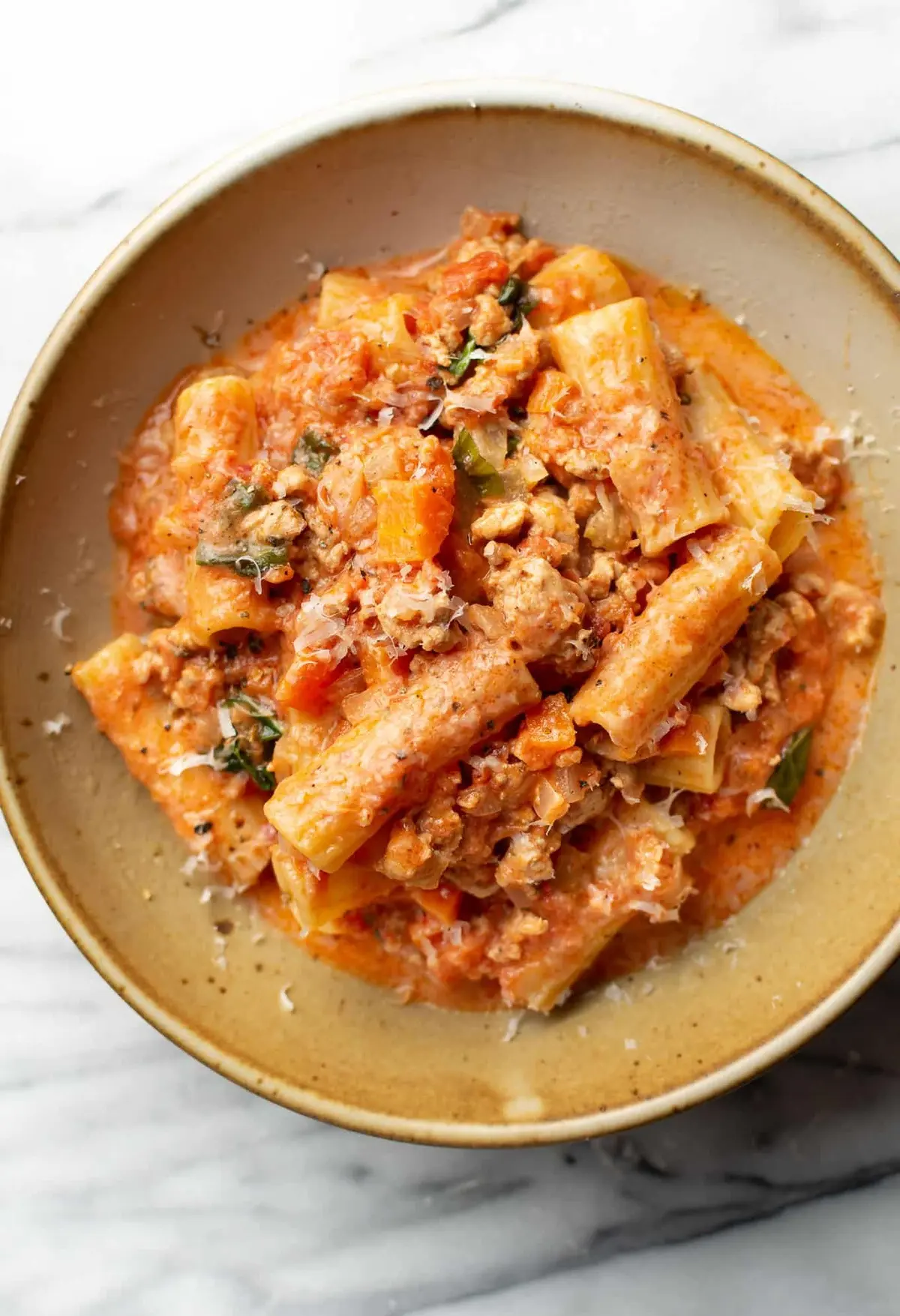 Easy Creamy Leftover Turkey Pasta