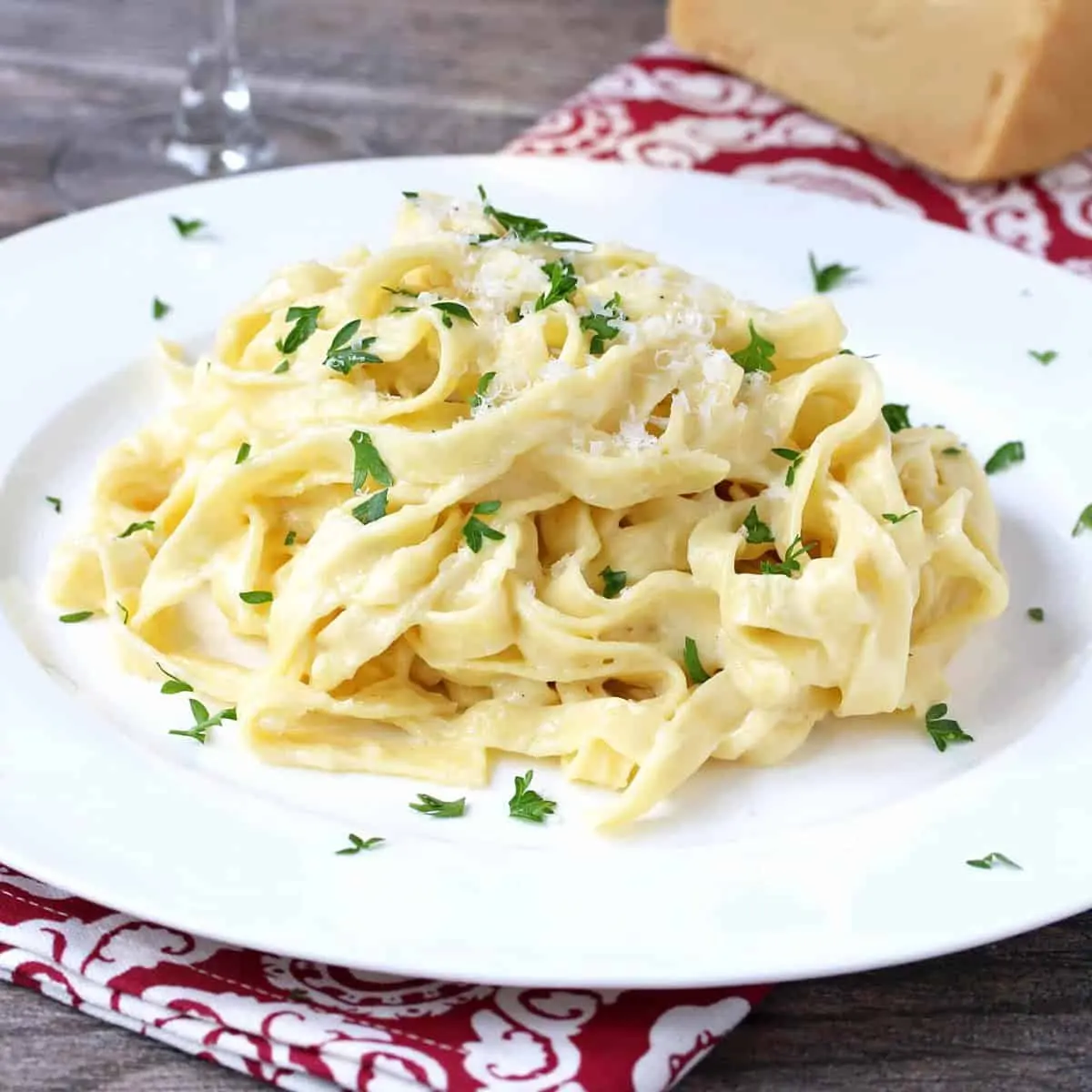 Fettuccine Alfredo