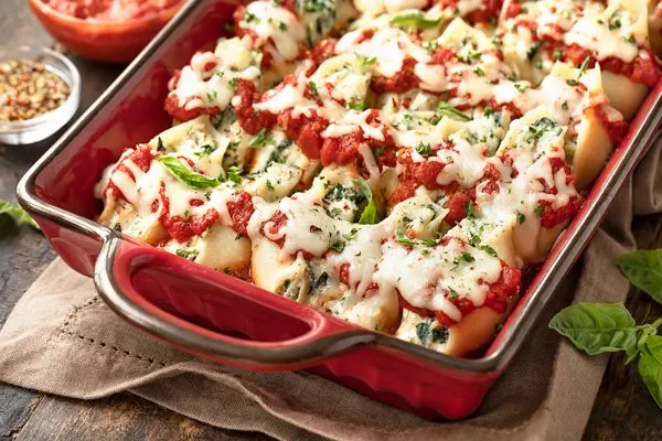 Ricotta Stuffed Shells with Spinach and Artichoke