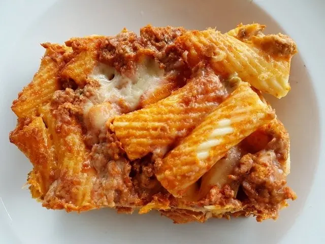 Pasta al forno (pasta bake the Italian way)