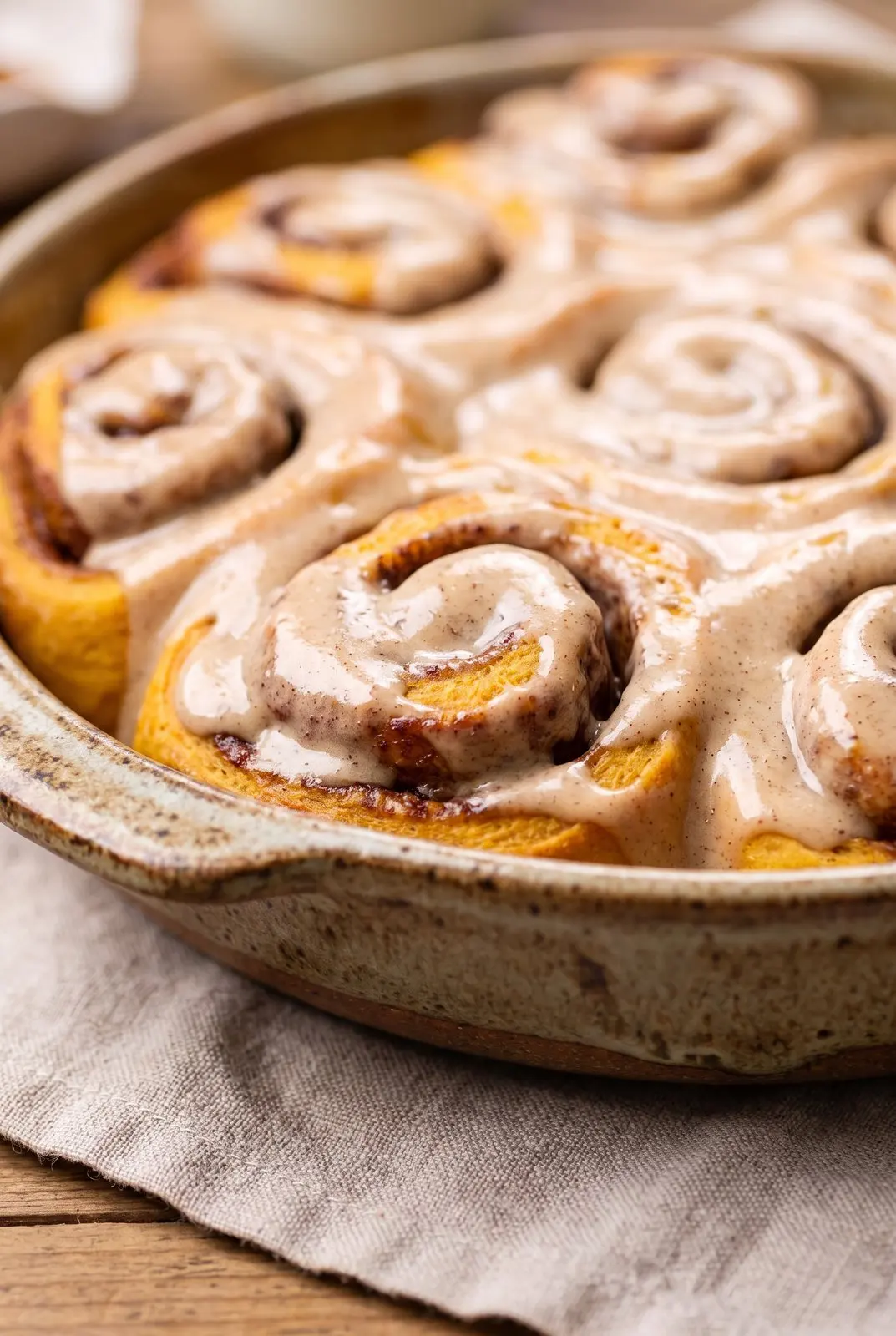 Pumpkin Spice Cinnamon Rolls Pumpkin Spice Cinnamon Rolls