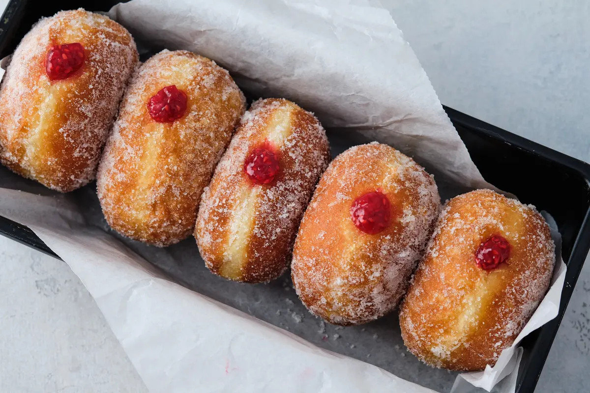German Berliner Pfannkuchen Recipe for Fat Tuesday