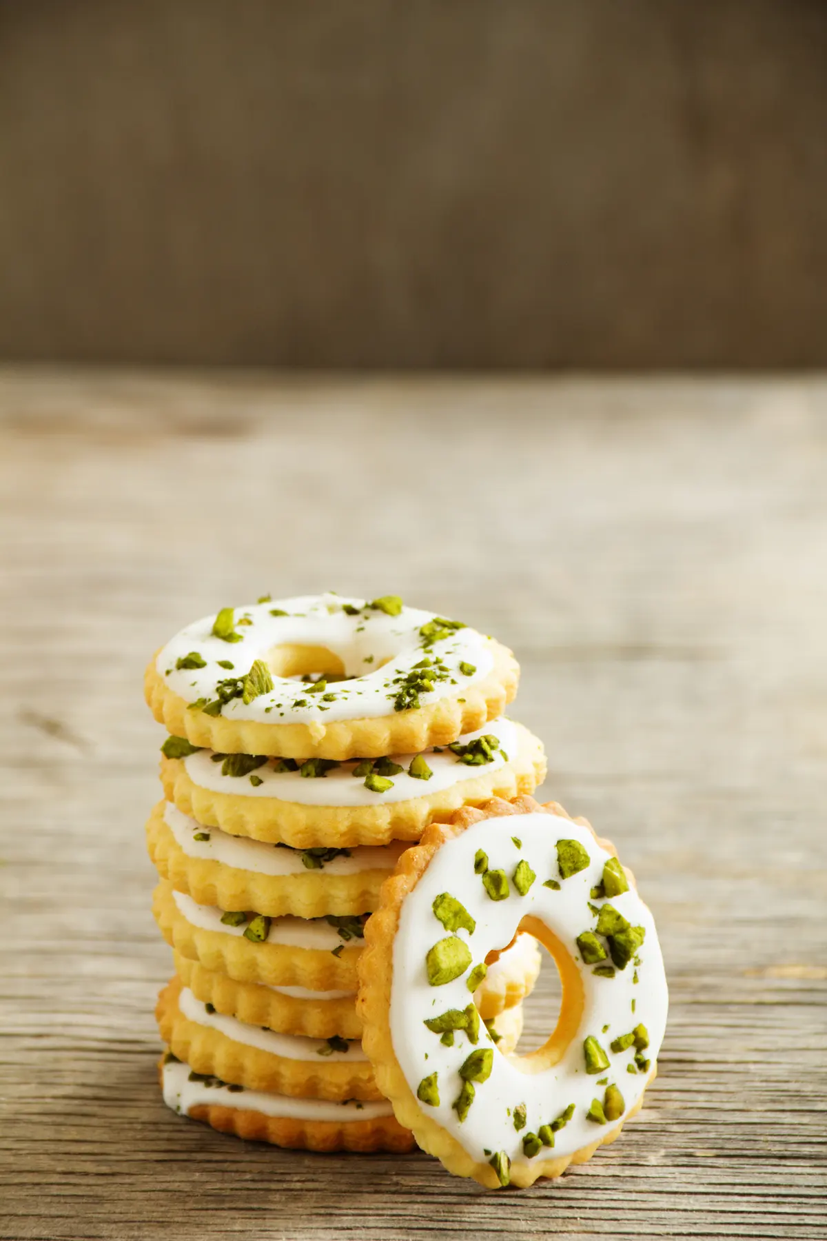 Lemon Pistachio Cookies With Creamy Frosting Recipe