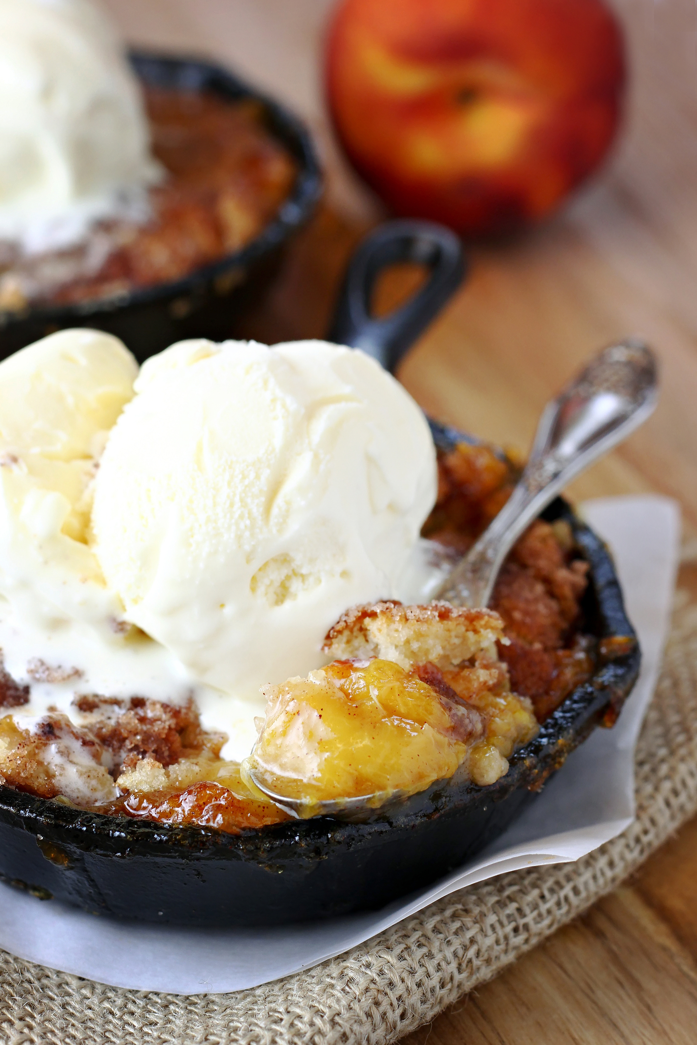 Easy Homemade Peach Cobbler with Vanilla Ice Cream