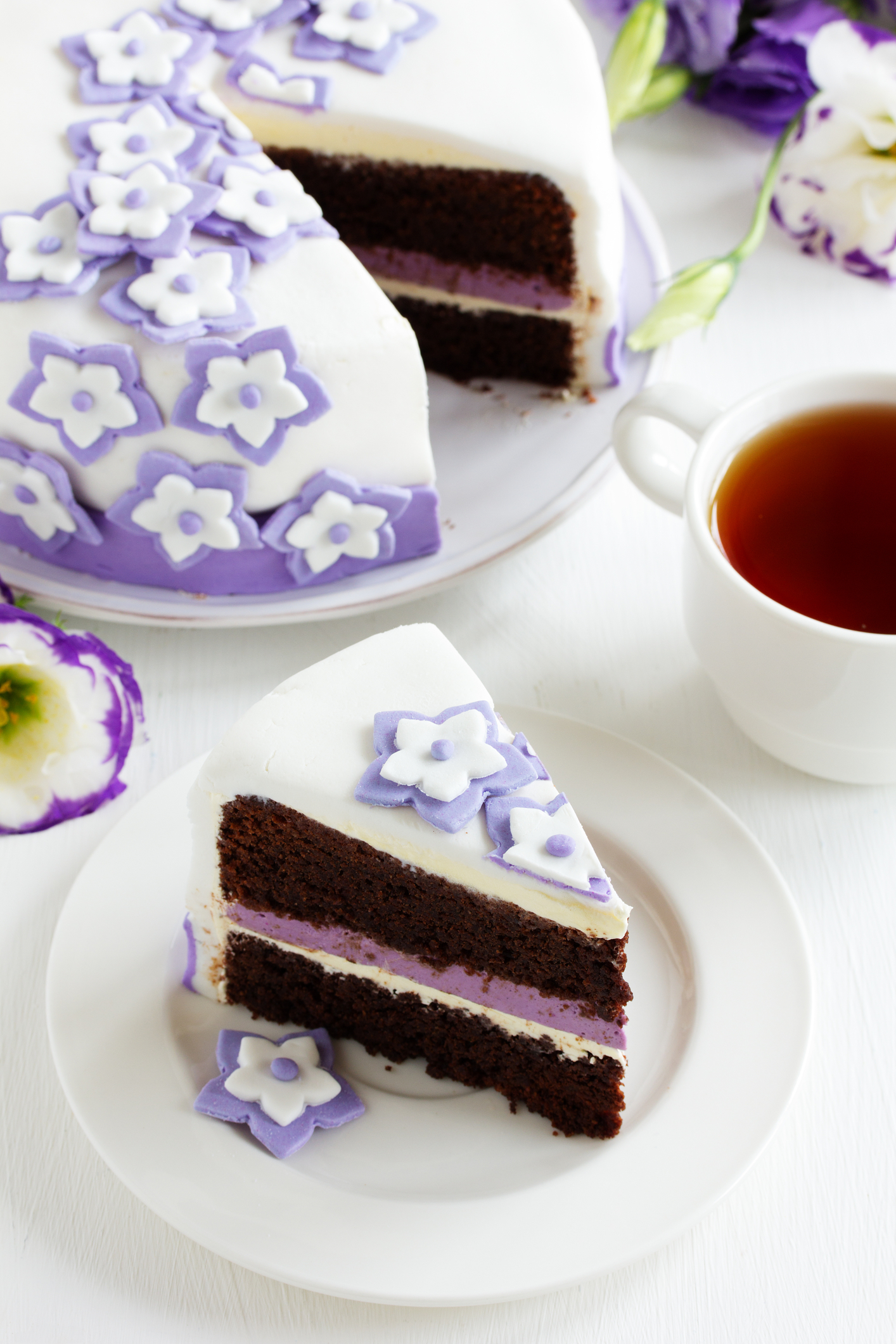 Fudgy Cake Brownie with Berry Cream Delight