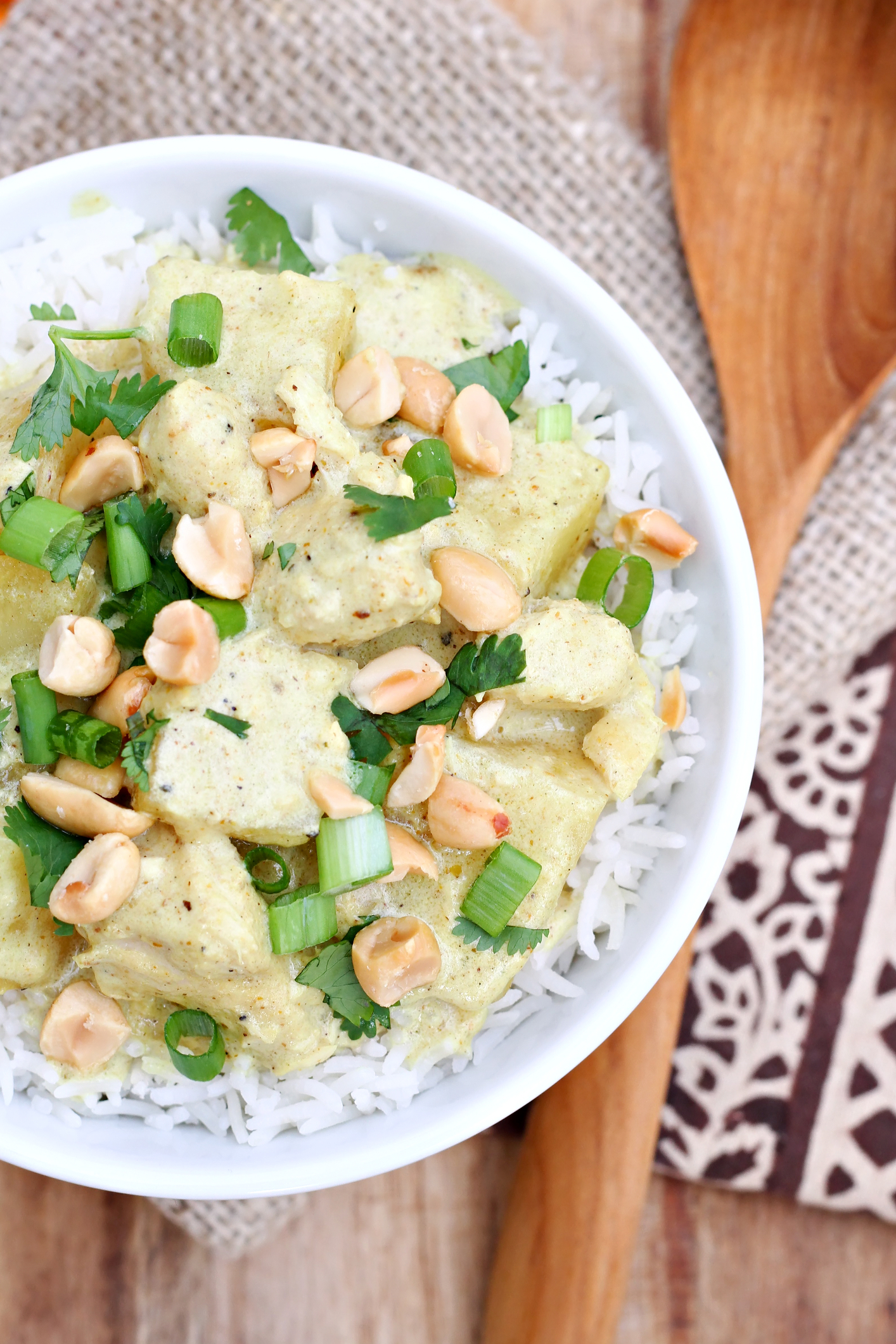 Creamy Peanut Chicken Curry Rice Bowl