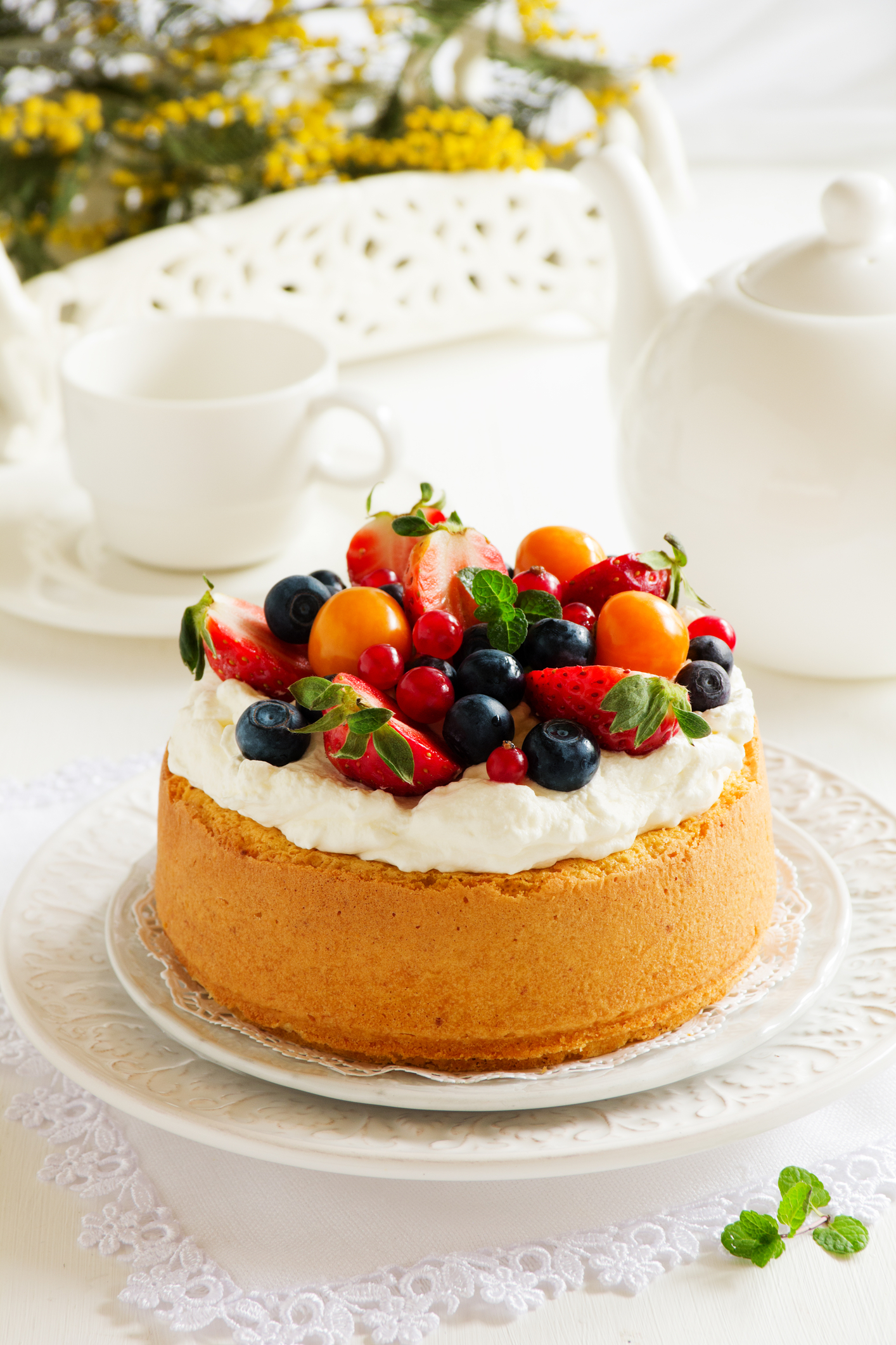 Fluffy Chiffon Cake with Summer Berries and Cream