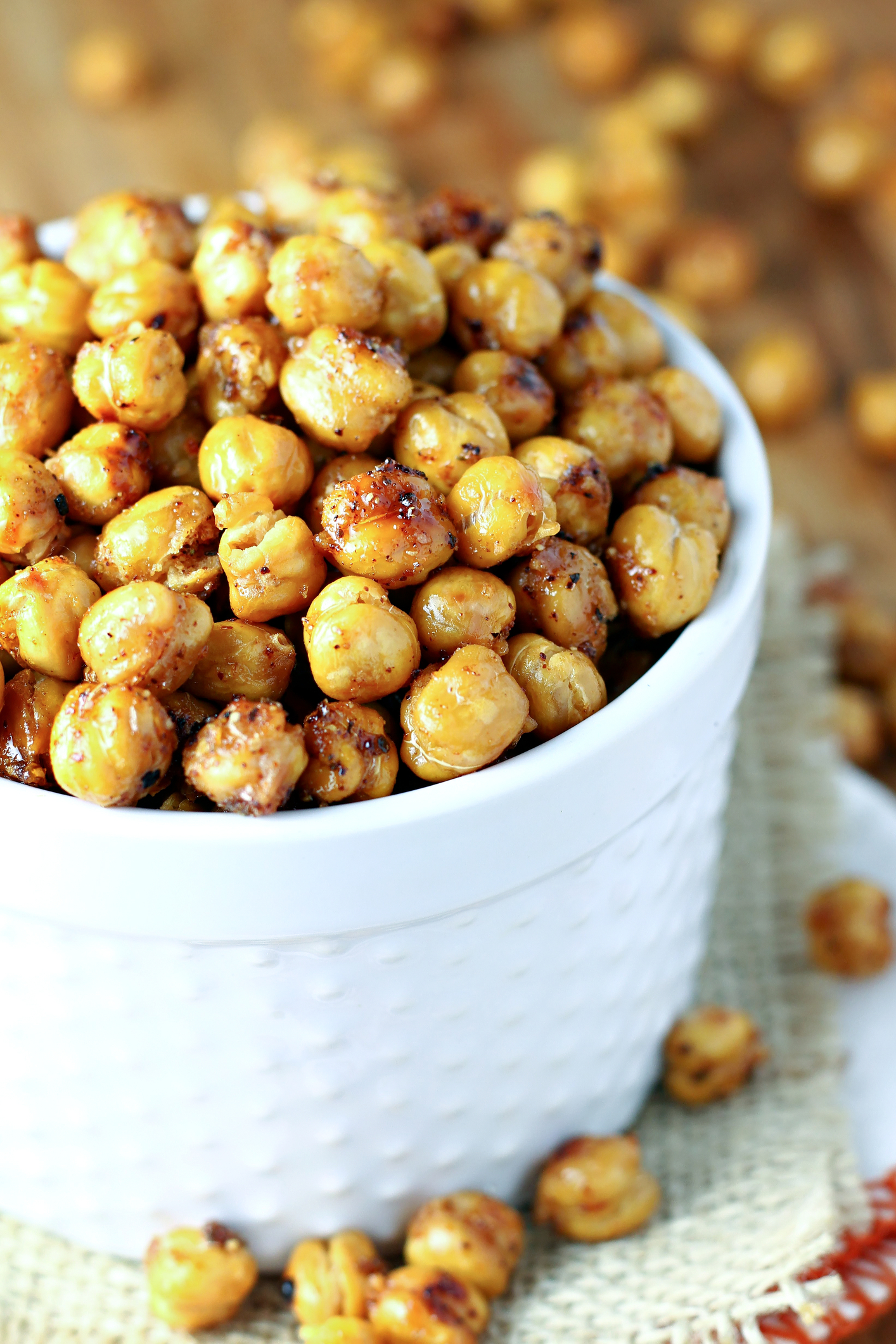 Perfectly Spiced Crispy Roasted Chickpeas Recipe