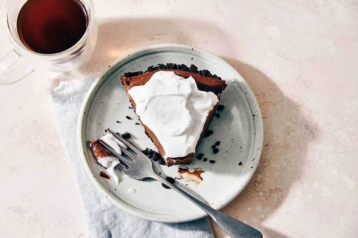 No-Bake Vegan Chocolate Pie Recipe