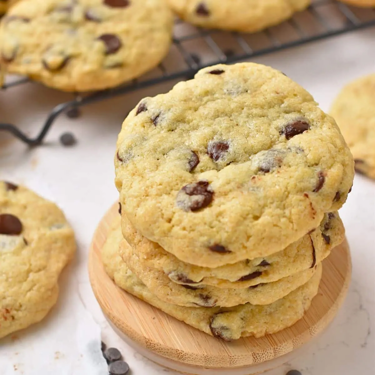 Healthier Chocolate Chip Cookies (150 Calories, No Eggs, Low Sugar)