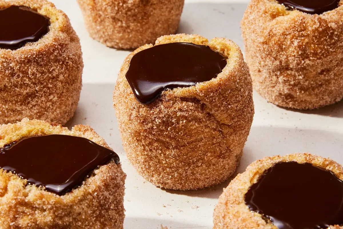 Churro Cupcakes with Chocolate Ganache Recipe