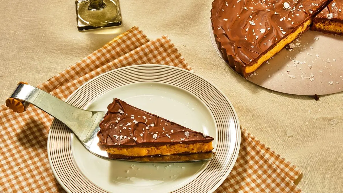 Hazelnut Butter Cup Tart Recipe