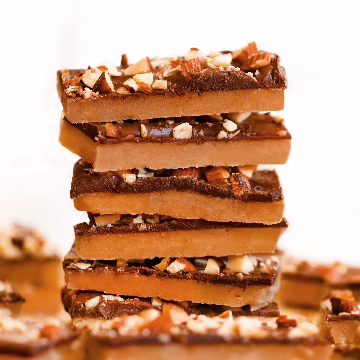 Homemade Chocolate Bars - Just 3 Ingredients!