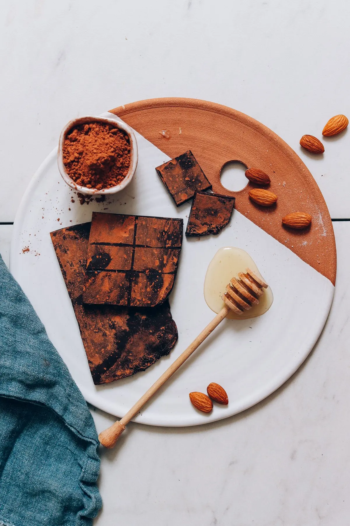 5-Ingredient Honey Mama's Chocolate Bars