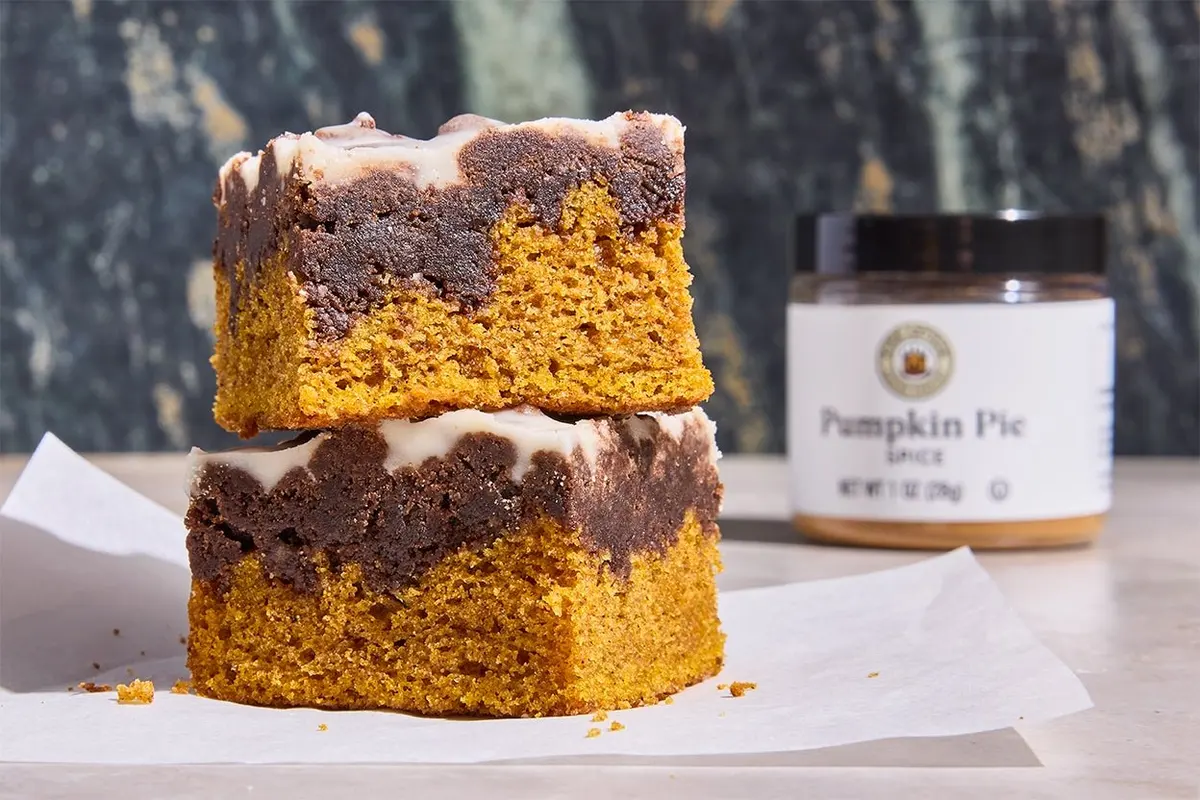 Chocolate-Pumpkin Crumb Cake Recipe