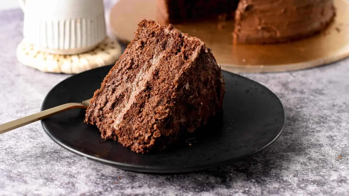 Vegan Birthday Cake (Healthy, No Flour, No Refined Sugar)