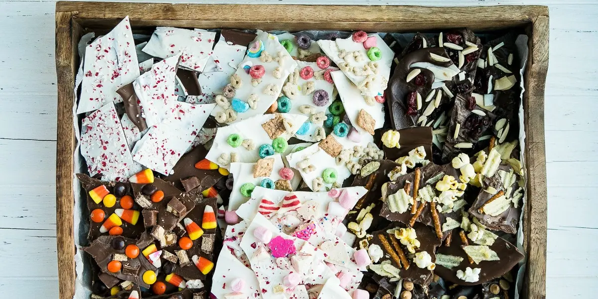 How to Make Chocolate Bark