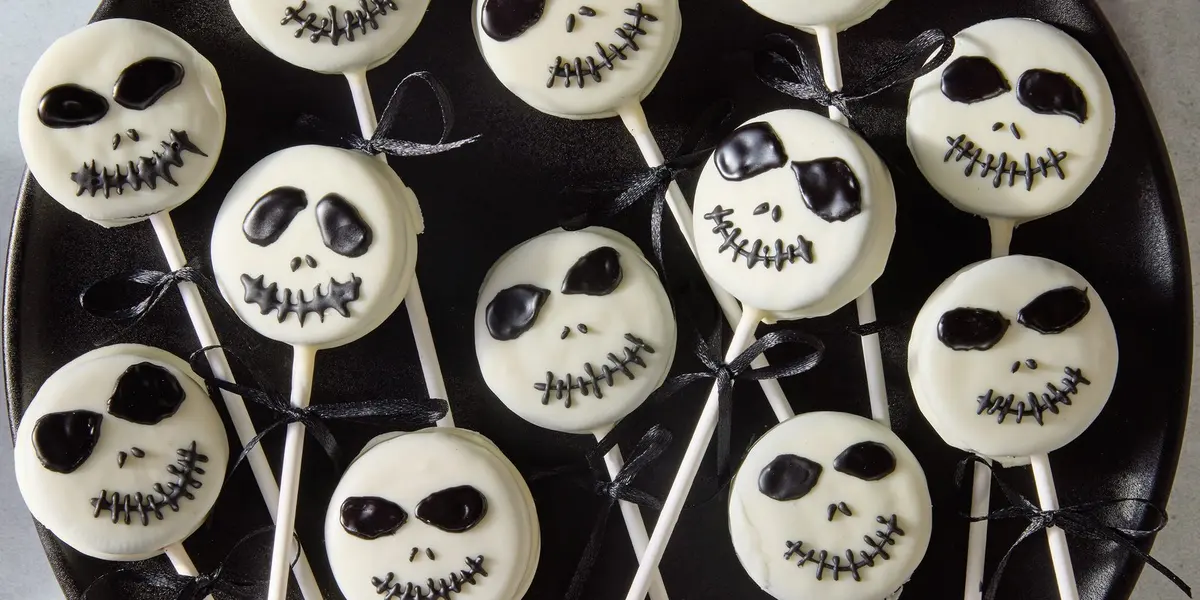 Jack Skellington Oreo Pops Are The Easiest Halloween Treat