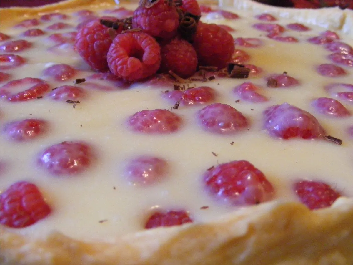White Chocolate Raspberry Tart