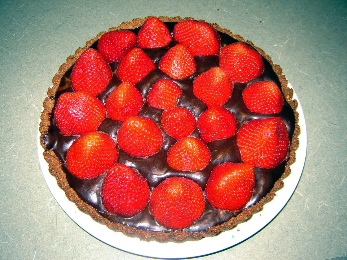 Chocolate Strawberry Tart