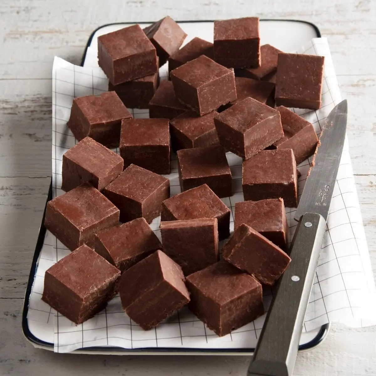 25 Easy Fudge Recipes Anyone Can Make