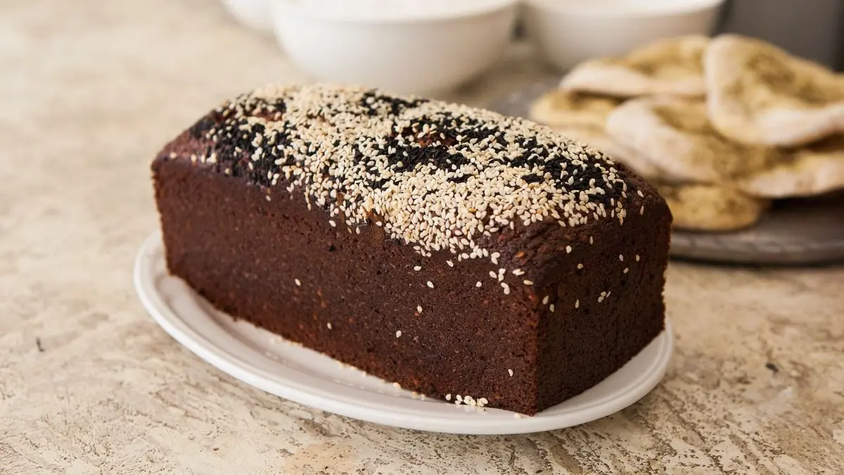 El Rey's Sesame Banana Bread Recipe